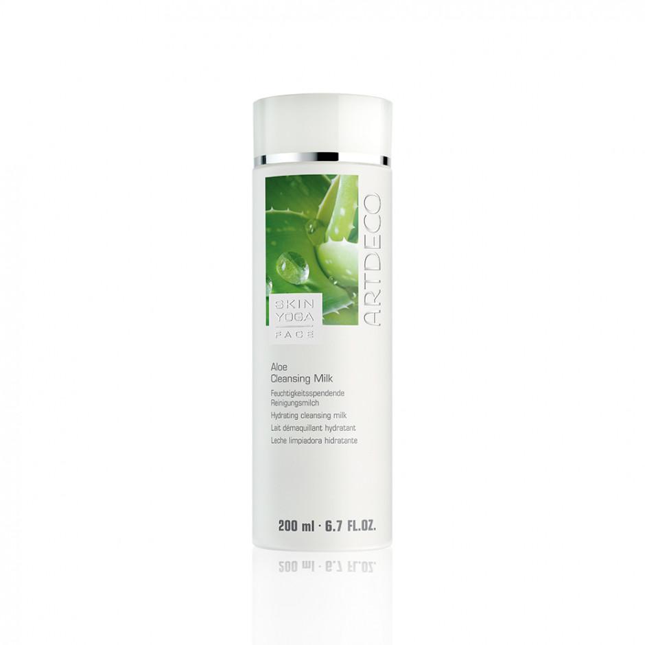 Limpieza suave y efectiva con SKIN YOGA ALOE CLEANSING MILK